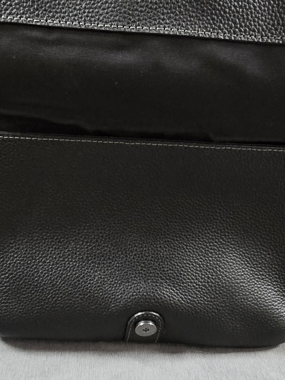 COACH New York Black Leather Men's Crossbody Bag - Picture 2 of 10